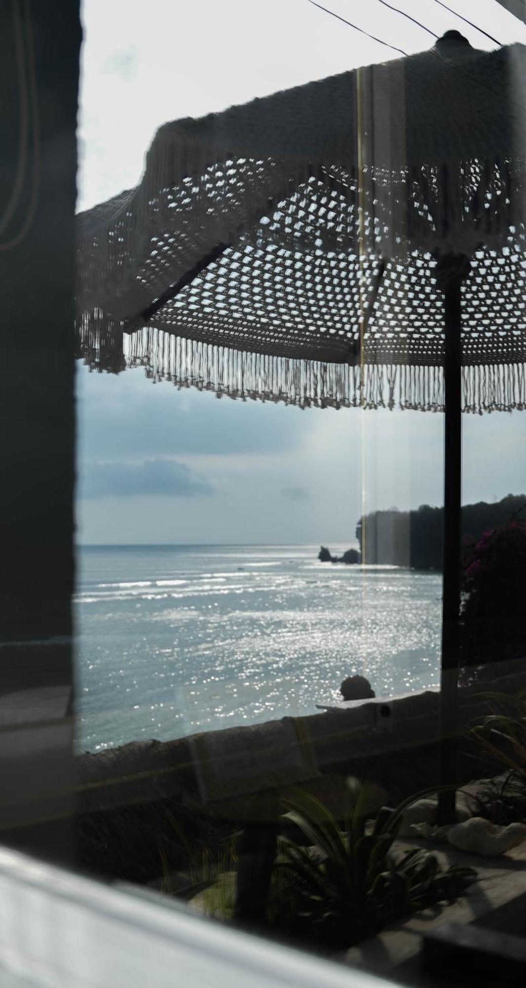 Ulunia Apartment Uluwatu  Exterior photo